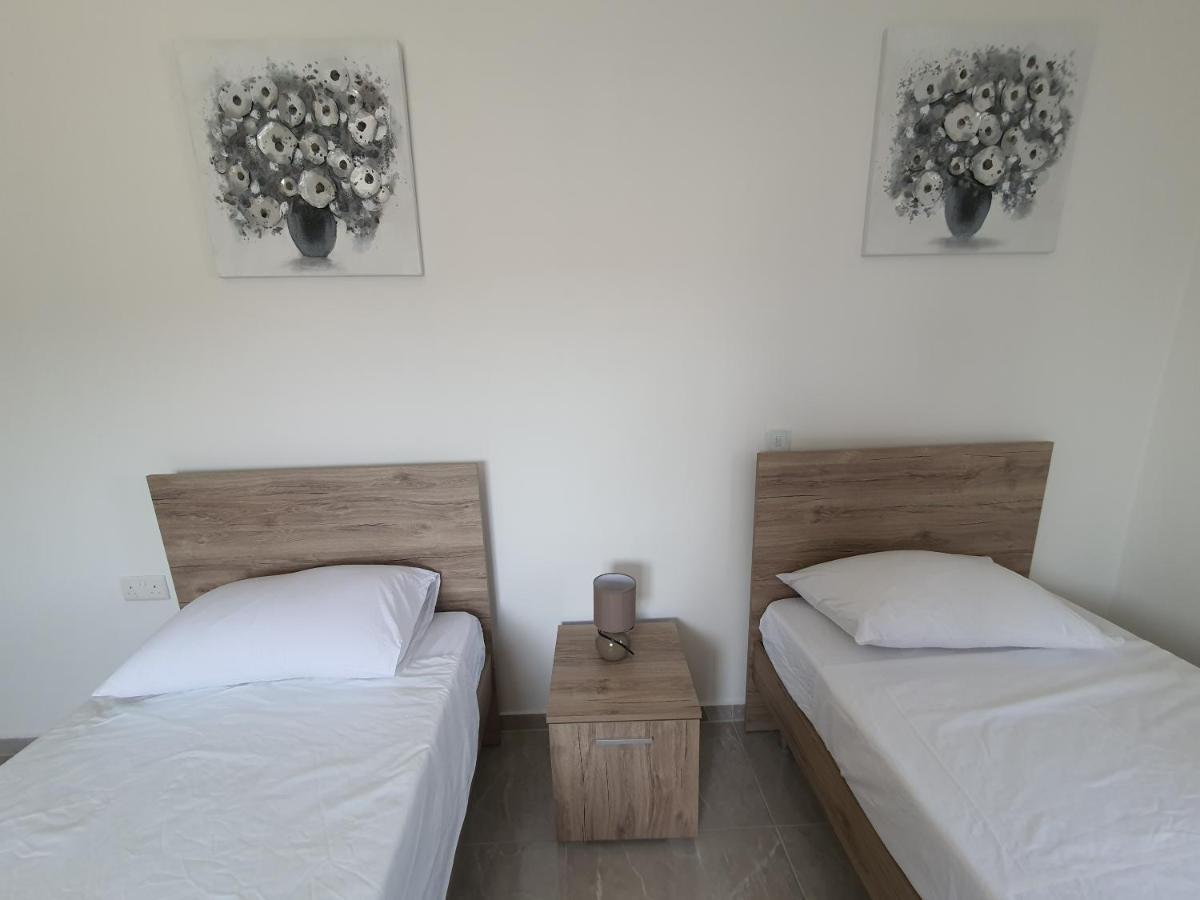 Pretty 2 Bedroom Apartment With Shared Pool St. Paul's Bay Exterior foto